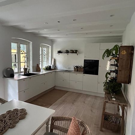 Vidunderligt Hus M/Egen Gardhave - Midt I Centrum Διαμέρισμα Άλμποργκ Εξωτερικό φωτογραφία